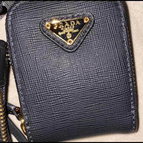 COPY - Prada Re Edition 2005 Bag - Picture 5 of 5